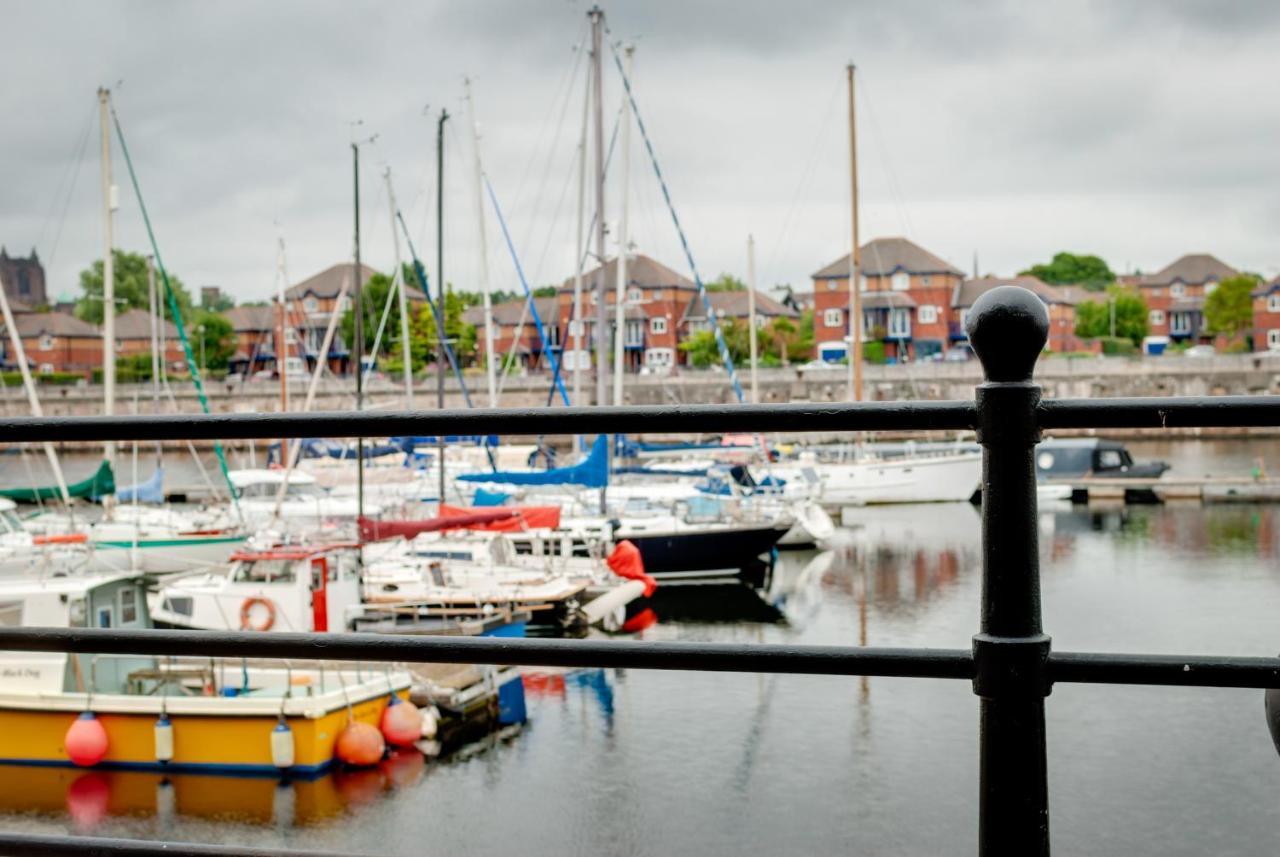 Base Serviced Apartments - The Docks Liverpool Exterior foto