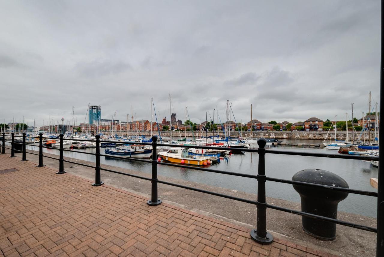 Base Serviced Apartments - The Docks Liverpool Exterior foto